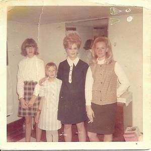 Meet your Posher, Marcia